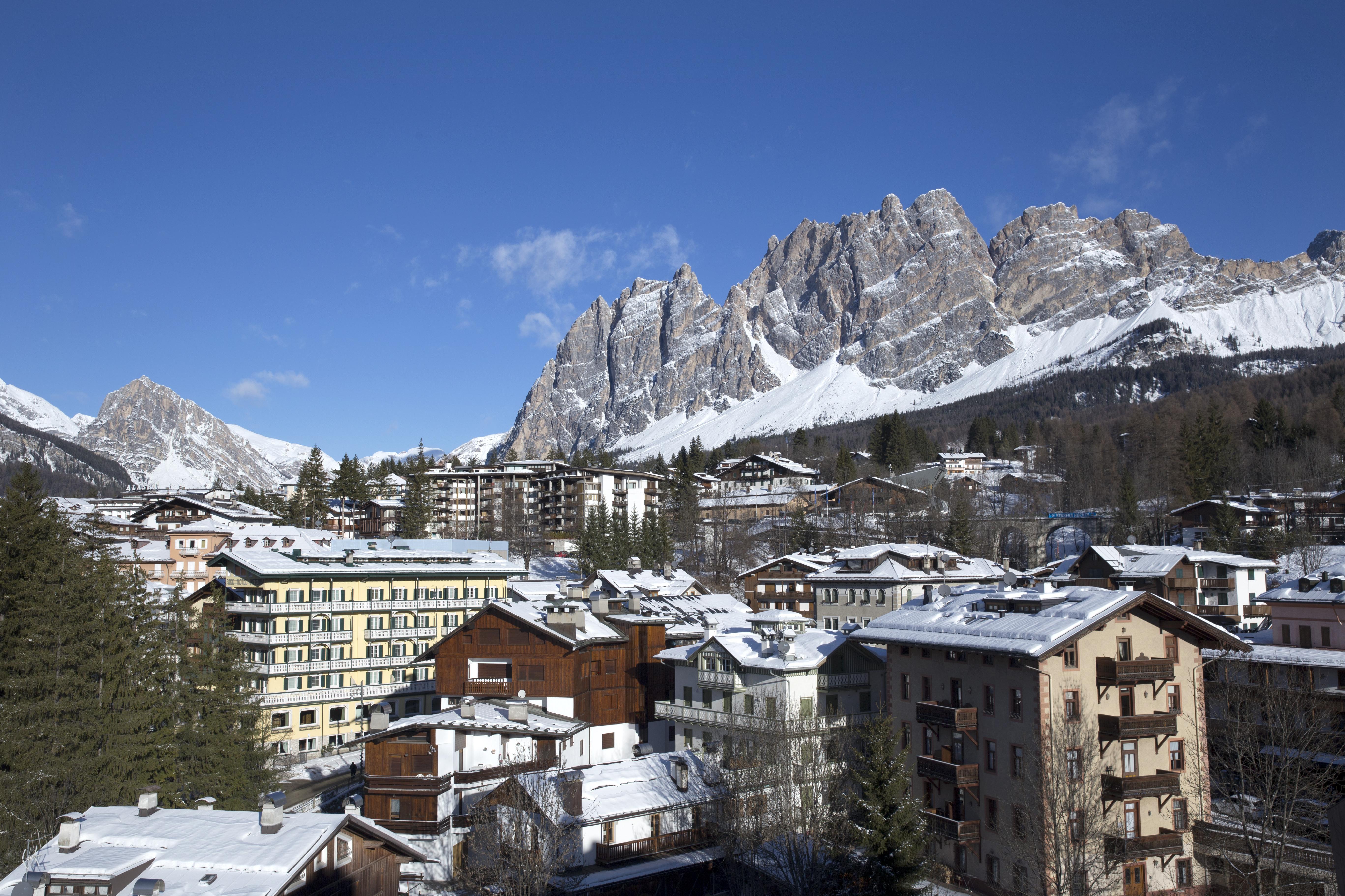 Grand Hotel Savoia Cortina d'Ampezzo, A Radisson Collection Hotel Esterno foto